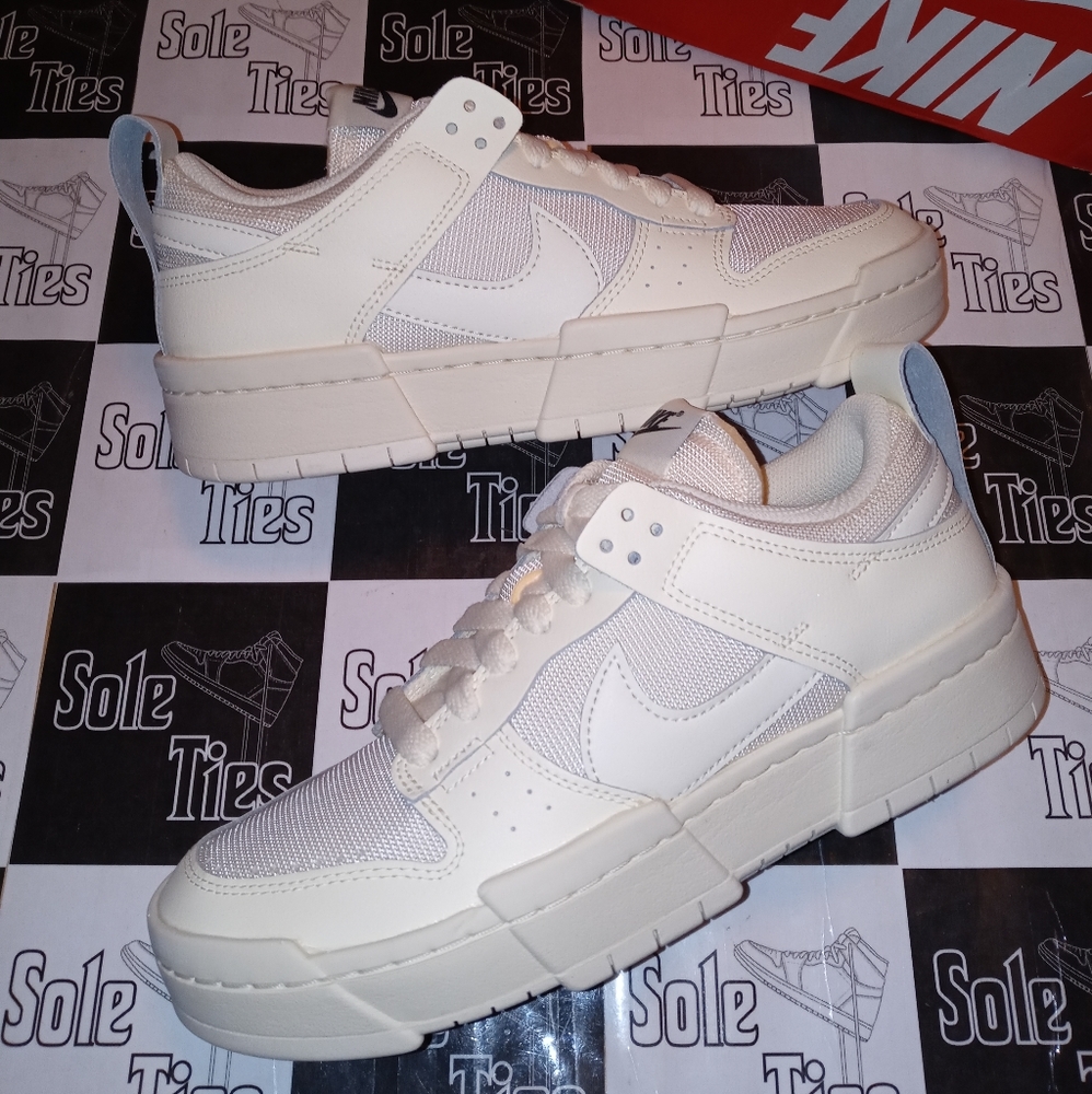 🚫SOLD🚫Nike Dunk Low Disrupt Coconut Milk